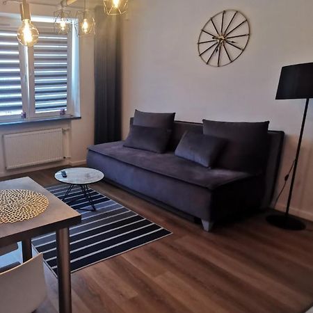 Apartament Platynowy W Centrum Miasta Częstochowa Buitenkant foto