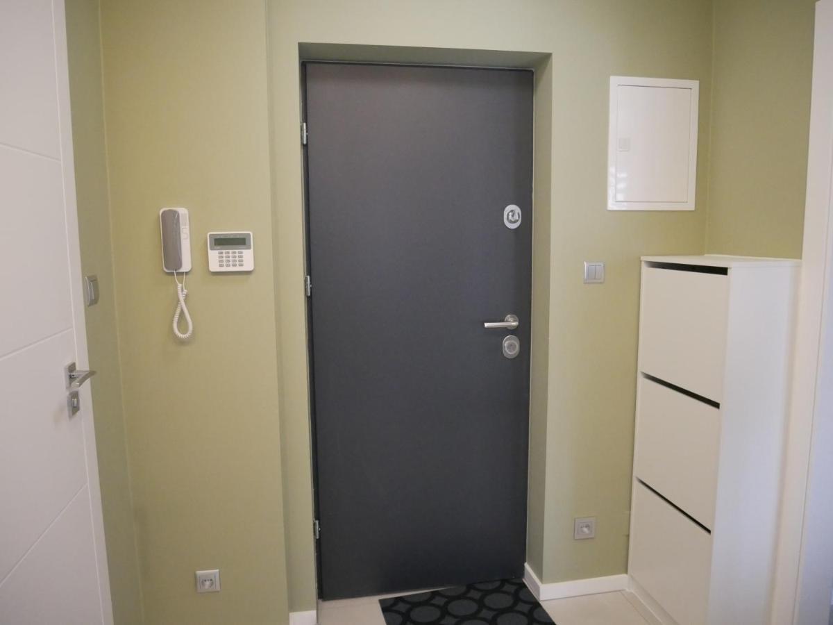 Apartament Platynowy W Centrum Miasta Częstochowa Buitenkant foto