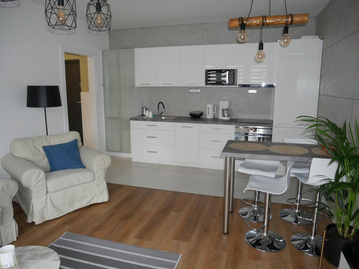 Apartament Platynowy W Centrum Miasta Częstochowa Buitenkant foto